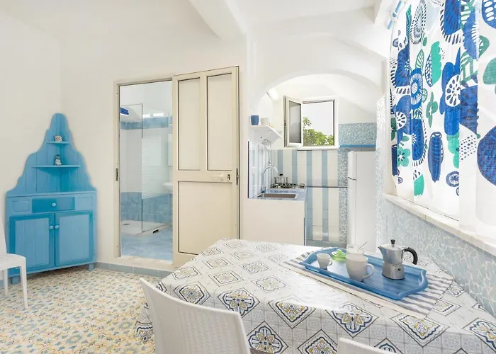 Le Querce Casa de Férias Procida