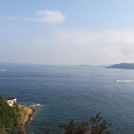 بيت للعطل Le Querce *