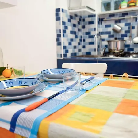 Le Querce بروسيدا